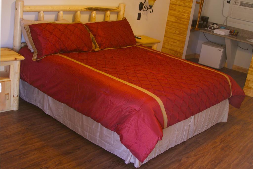 Yosemite Gold Country Lodge Coulterville Bagian luar foto