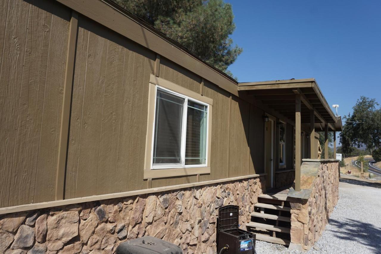 Yosemite Gold Country Lodge Coulterville Bagian luar foto