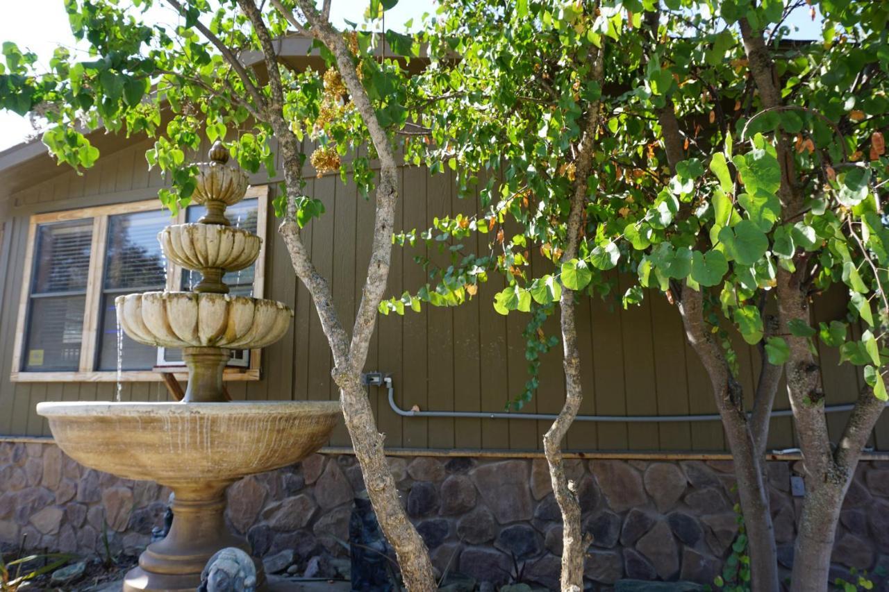 Yosemite Gold Country Lodge Coulterville Bagian luar foto